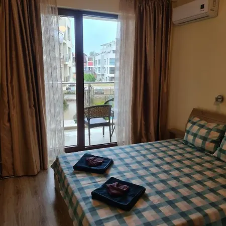 Modern 1br With Sea View & Pool Included With Parking Space * Sozopol