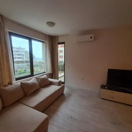 Modern 1br With Sea View & Pool Included With Parking Space Apartmán Sozopol