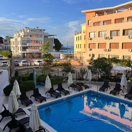 Apartment Modern 1br With Sea View & Pool Included With Parking Space *